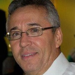 Richard Robles Photo 3