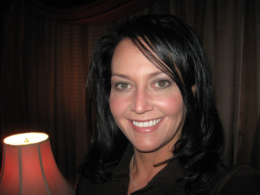 Angela Gregory Photo 14
