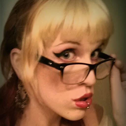 Gina Lane Photo 12