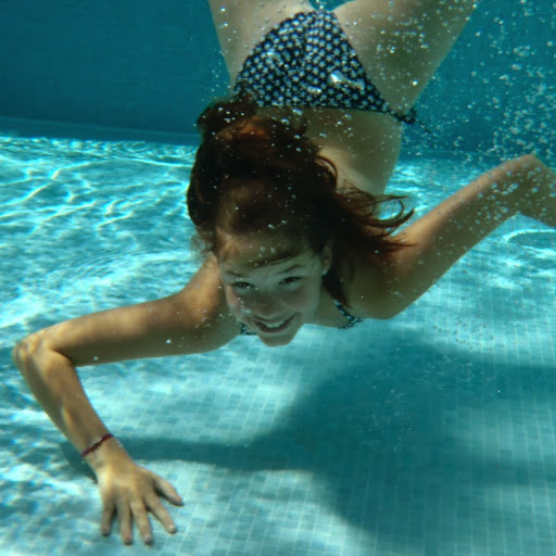 Louise Marchand Photo 3