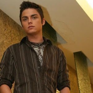 Steven Riddle Photo 11