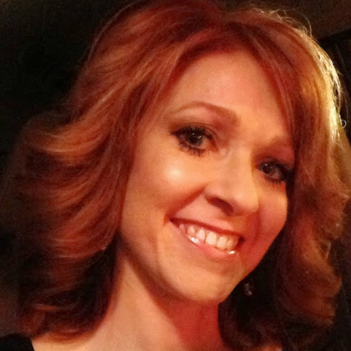 Lisa Michaels Photo 27