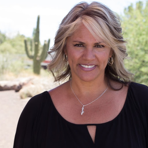 Patti Anderson Photo 28