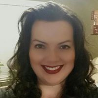 Elizabeth Horton Photo 48