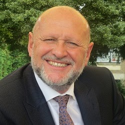 David Homer Photo 14