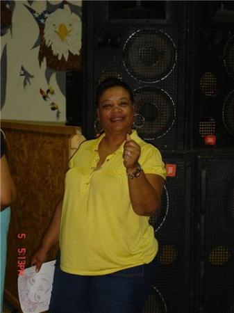 Vicki Peterson Photo 11