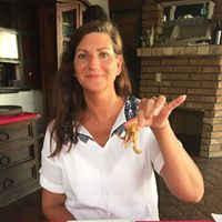Shari Collins Photo 18