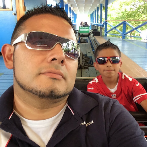 Douglas Jimenez Photo 30