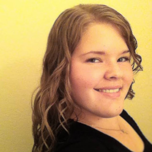 Amanda Hopkins Photo 20