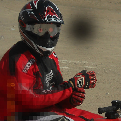 Martin Gutierrez Photo 29