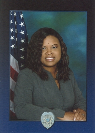 Michelle Flowers Photo 9