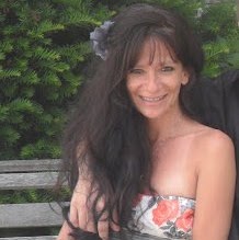 Elizabeth Dailey Photo 31