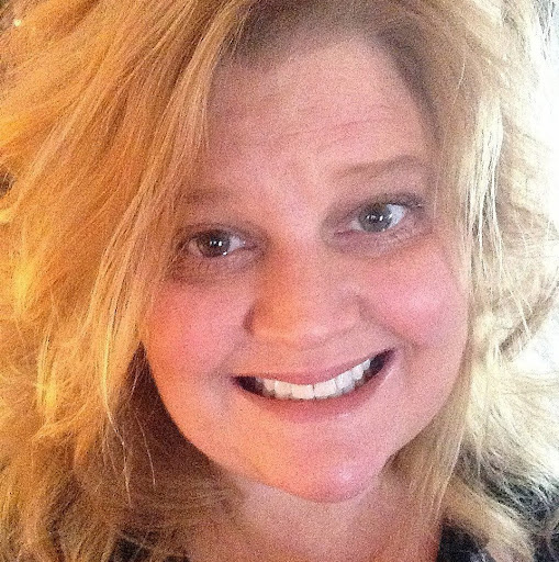 Amy Wallace Photo 10