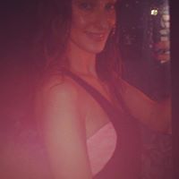 Lara Foley Photo 3