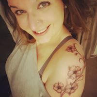 Jennifer Pierson Photo 36