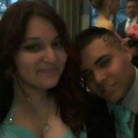 Adrian Gomez Photo 33