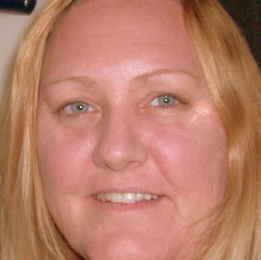 Robin Arnett Photo 19
