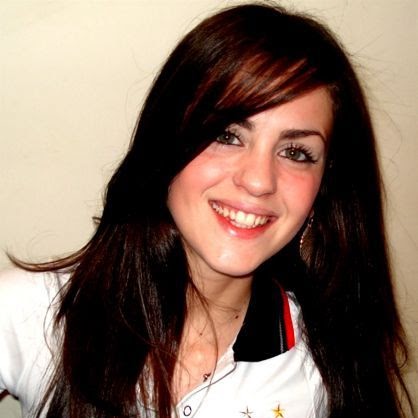 Ashli Robinson Photo 4