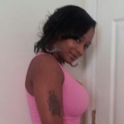 Marissa Hall Photo 16
