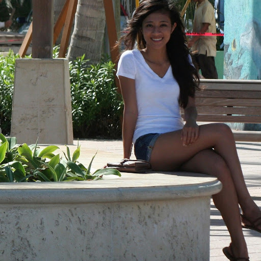 Thu Huynh Photo 34