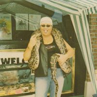 Marcy Robinson Photo 16