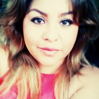 Vicky Betancourt Photo 18