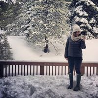Sarah Desantis Photo 10