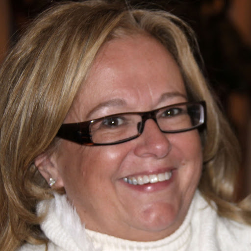 Patricia Hamilton Photo 15