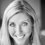 Maggie Snyder Photo 40
