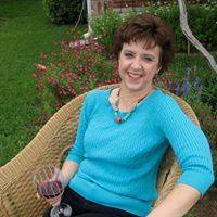 Pam Thompson Photo 22