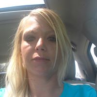 Sarah Akers Photo 33