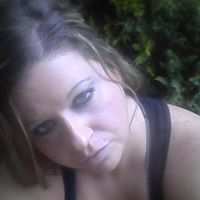 Melanie Randall Photo 15