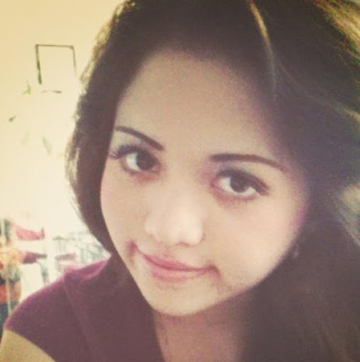 Andrea Chavarria Photo 22
