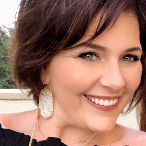 Ellen Flynn Photo 38