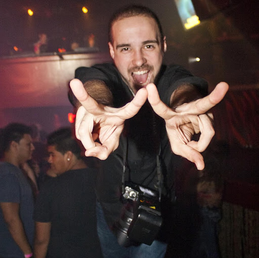 Charlie Rodriguez Photo 10