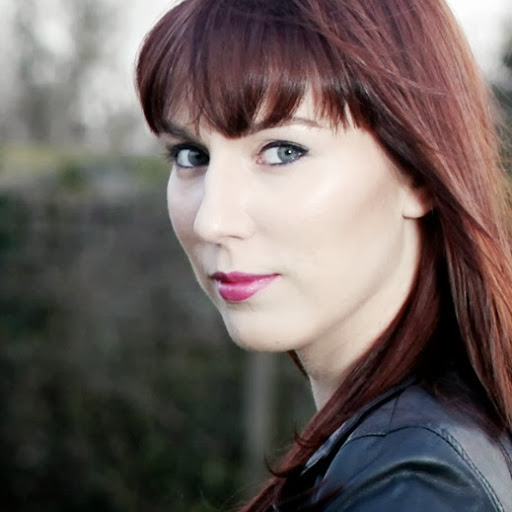Sarah Barton Photo 33