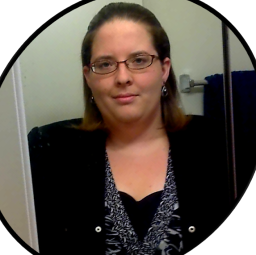Jennifer Tucker Photo 11