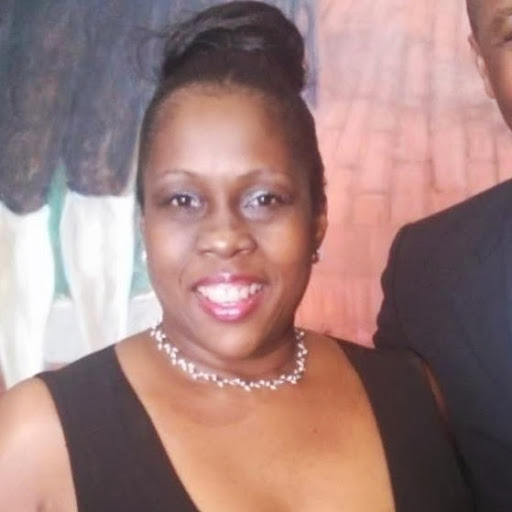 Gloria Brown Photo 14