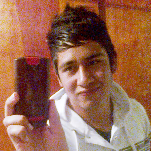 Elio Perez Photo 20