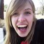Sara Arnold Photo 30