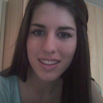 Leah Mckay Photo 8