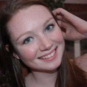 Allison Maurer Photo 13