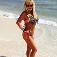 Theresa Vaughn Photo 27