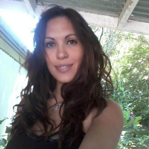 Marie Hudson Photo 7