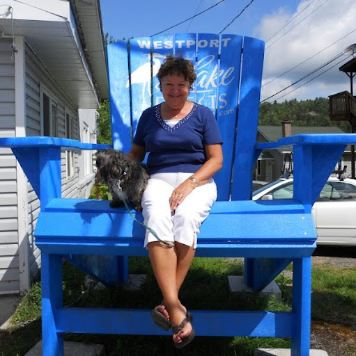 Beverly Mathis Photo 31