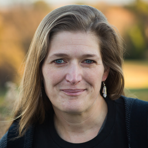 Julie Reed Photo 25