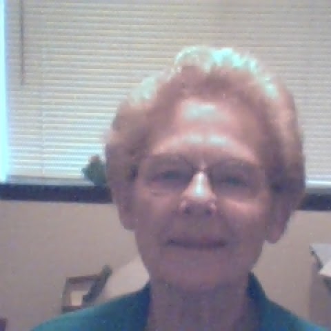 Lorraine Robertson Photo 4