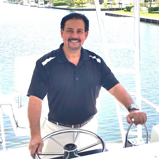 Robert Ponce Photo 37