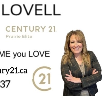 Nicole Lovell Photo 13