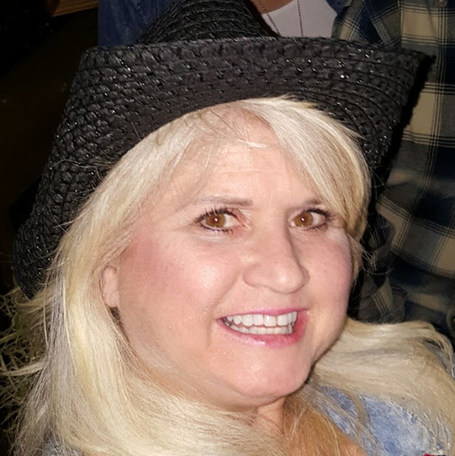 Kimberly Webb Photo 32